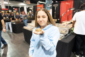 DSC01787 scaled 1 300x200